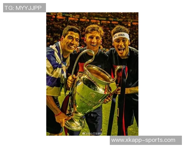 昔日队友重聚回忆C罗与卡雷拉斯内马尔与埃基蒂克梅西与西蒙斯的传奇故事