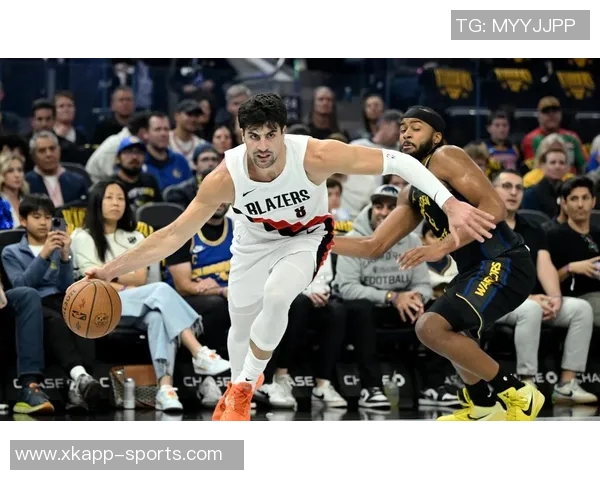 迪亚巴特场均37个前场篮板展现拼搏精神不惧对手人数全力争抢 迪亚巴特场均37个前场篮板展现拼搏精神不惧对手人数全力争抢